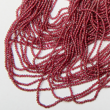 Granat kulka fasetowana 2,5mm