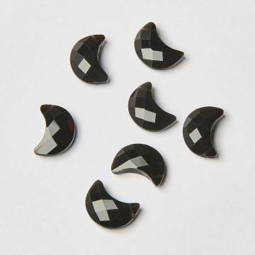 Zawieszka z onyksu księżyc fasetowany 15mm