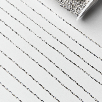 Łańcuch płaski owal wyciągnięty ze stali 1,5x3mm