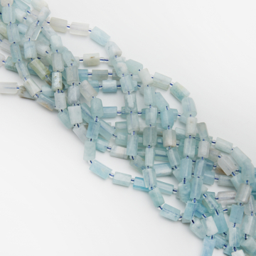 Akwamaryn słupek ciosany 7x11mm