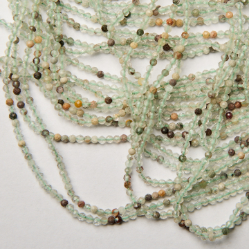 Zielony kryształ górski z rutylem 2,5mm