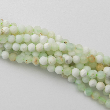 Zielony opal kulka fasetowana 4mm