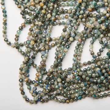 Kianit kulka fasetowana 4mm