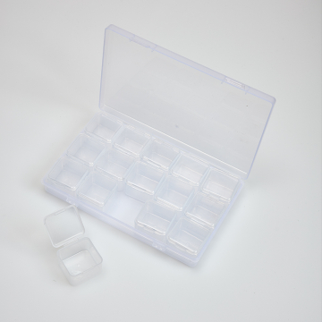 Pudełko do koralików 15 zamykanych przegródek 17,3x10,5 nowość Pudełko do koralików 15 zamykanych przegródek 17,3x10,5 nowość