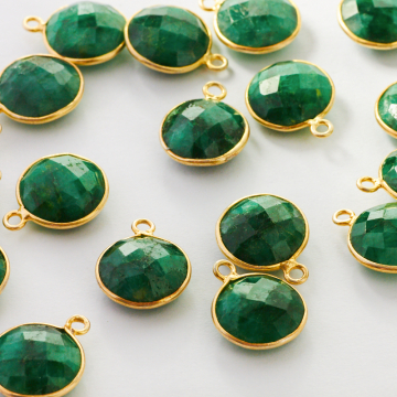 Nefryt krążek fasetowany w okuciu pozłacanym AG925 12mm