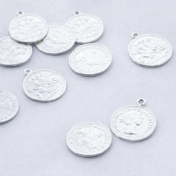Srebrna zawieszka moneta Królowa Elżbieta AG925 srebrny 14,5mm Zmiana z rozmiaru 15mm