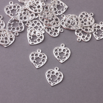 Srebrna zawieszka serce wycinane AG925 14x13mm
