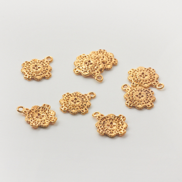 Srebrna zawieszka serwetka AG925 pozłacana 14,5mm