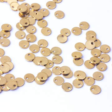 Zawieszka blaszka okrągła gładka, pozłacana 6mm