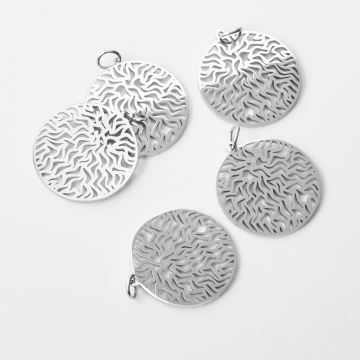 Zawieszka ze stali szlachetnej koło ze wzorkami do naszyjników w kolorze srebrnym 22mm