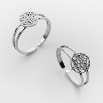 Pierścionek regulowany ze stali chirurgicznej z różą wiatrów w kolorze srebrnym 20mm