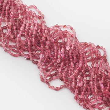 Kryształ górski truskawkowy bryłka nieregularna 4-12mm Kryształ górski truskawkowy bryłka nieregularna 4-12mm