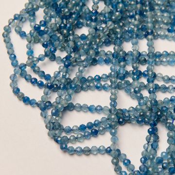 Akwamaryn kulka fasetowana 4mm