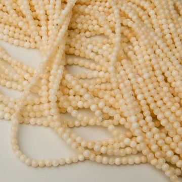 Jadeit waniliowy kulka gładka 4.5mm Jadeit waniliowy kulka gładka 4.5mm