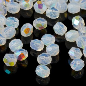 Fire Polish Milky White AB (X01000) 4mm