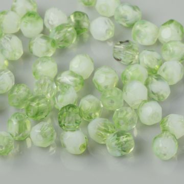 Fire Polish Milky White/Olivine (55004) 4mm