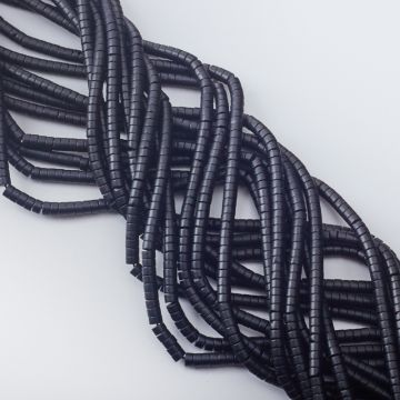 Onyks krążek gładki matowy 2x3mm Onyks krążek gładki matowy 2x3mm