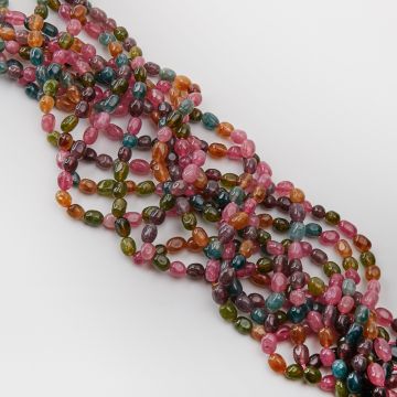 Jadeit turmalinowy oliwka gładka 6x9mm Jadeit turmalinowy oliwka gładka 6x9mm