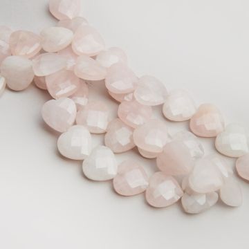 Różowy kryształ górski serce fasetowane 14,5x15mm