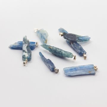 Kianit zawieszka nieregularna 35-80mm Kianit zawieszka nieregularna 35-80mm