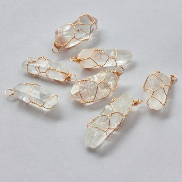 Kryształ górski bryłka nieregularna opleciona 35-60mm Kryształ górski bryłka nieregularna opleciona 35-60mm