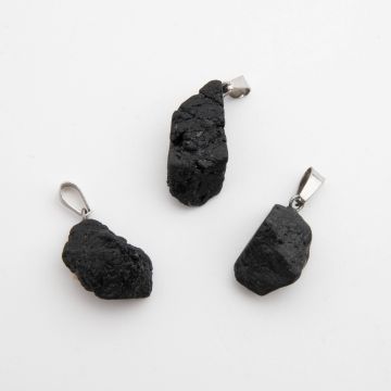 Zawieszka z czarnego turmalinu nieregularna 20-35mm