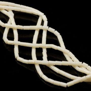 Koral bambusowy słupki białe 8x4mm Koral bambusowy słupki białe 8x4mm