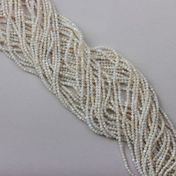 Masa perłowa biała kulka fasetowana 2mm Masa perłowa biała kulka fasetowana 2mm