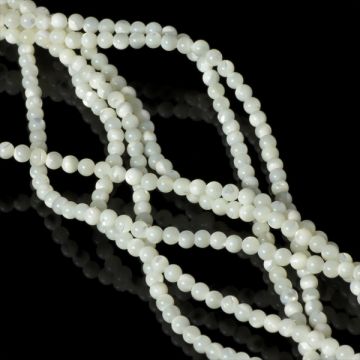 Masa perłowa kulki ecru 4mm Masa perłowa kulki ecru 4mm