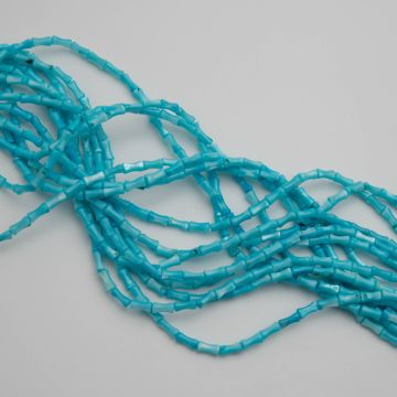 Masa perłowa kosteczki niebieskie 4x8mm