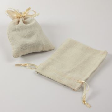 Woreczek ozdobny do biżuterii kremowy 9x12cm