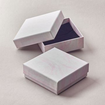 Pudełko ozdobne do biżuterii białe z różem 12x12x4cm