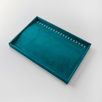 Zielony ekspozytor na naszyjniki/łańcuszki i bransoletki 35,5x25cm