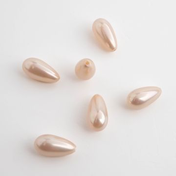 Perła do kolczyków seashell łezka ecru 8x15mm