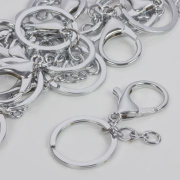 Baza breloczka w srebrnym kolorze