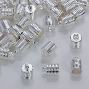 Rowkowane końcówki do rzemieni i sznurków w srebrnym kolorze 10mm