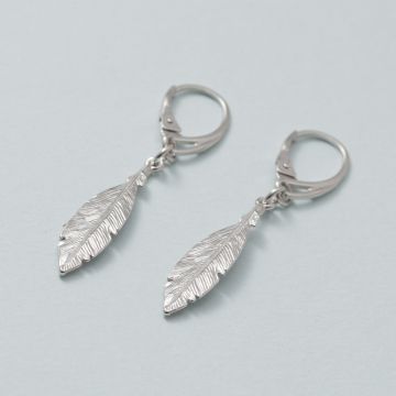 Kolczyki rodowane pióra AG925 47 mm