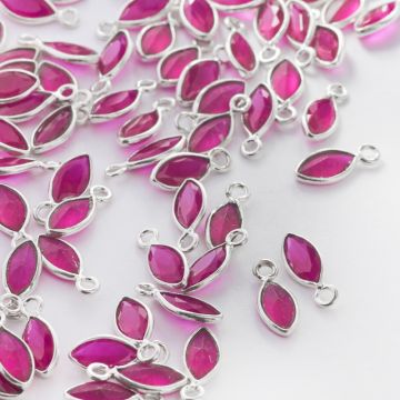 Srebrna zawieszka rubin w okuciu AG925 7mm