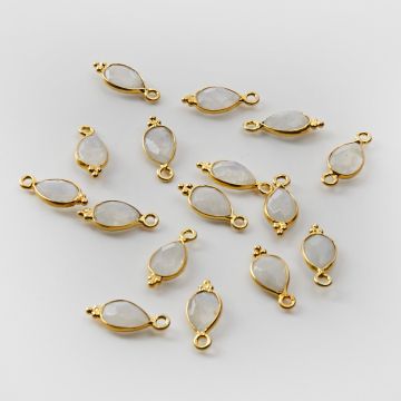 Srebrna zawieszka kamień księżycowy w srebrnym okuciu AG925 pozłacana 9mm