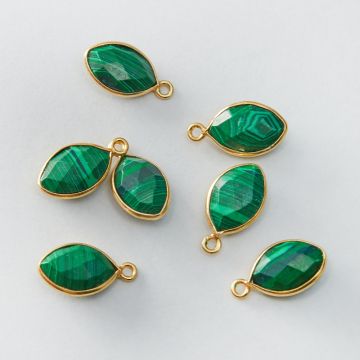 Srebrna zawieszka markiza malachit w okuciu AG925 pozłacana 11,5x7,5mm