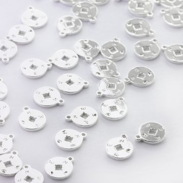 Zawieszka róża wiatrów w kółku AG925 7,5mm