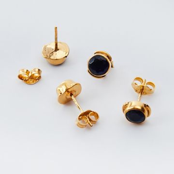 Srebrne kolczyki sztyfty z szfirem AG925 pozłacane 7mm