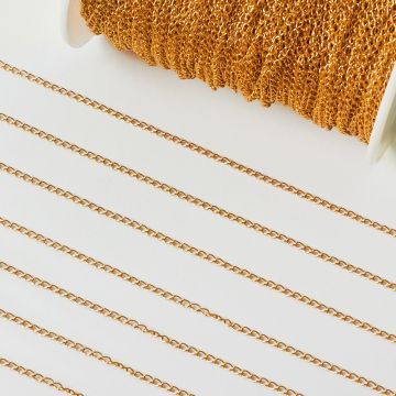 Łańcuszek ze stali chirurgicznej simple w kolorze złotym 3x1.7mm