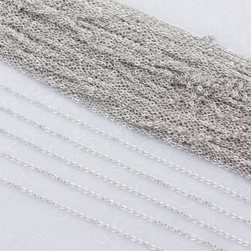 Łańcuszek płaski owal ze stali chirurgicznej w kolorze srebrnym 1x1,5mm