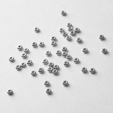 Przekładka ze stali chirurgicznej oponka w kolorze srebrnym 3mm