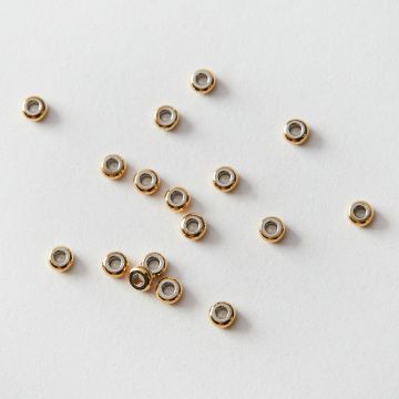 Przekładka ze stali chirurgicznej oponka w kolorze złotym 3mm