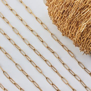 Łańcuch ze stali chirurgicznej karbowane spinacze w kolorze złotym 12x4,5mm
