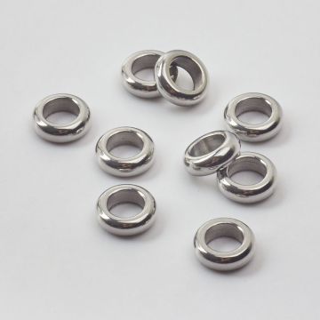 Przekładka oponka do męskich bransoletek ze stali chirurgicznej w kolorze srebrnym 9x3mm