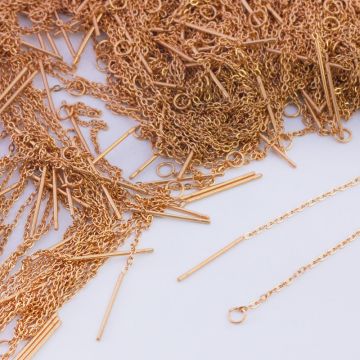 Baza do kolczyków z łańcuszka ze stali chirurgicznej w kolorze złotym 10,5cm