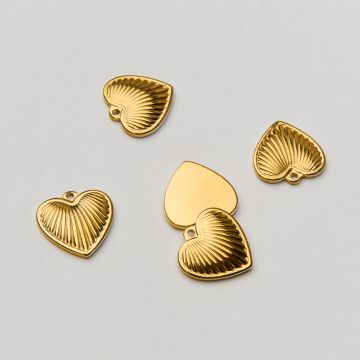 Zawieszka ze stali chirurgicznej serce w prążki w kolorze złotym 15mm PVD